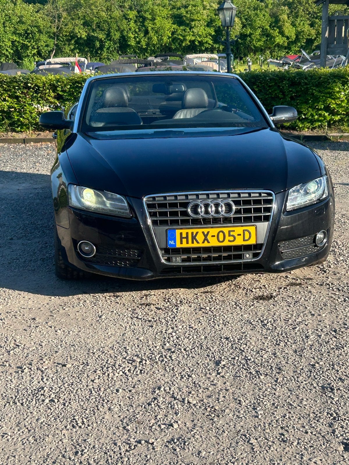 Audi A5 2.0 Tfsi 132KW Cabrio 2010 Zwart. Is zeer netjes!!, Auto's, Audi, Zwart, 4 cilinders, Zwart, 14 km/l