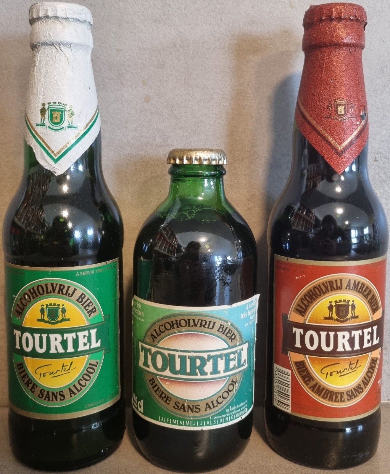 3x Tourtel '80/'90's – Alken Maes / Kronenbourg, Verzamelen, Ophalen of Verzenden, Zo goed als nieuw, Flesje(s), Overige merken
