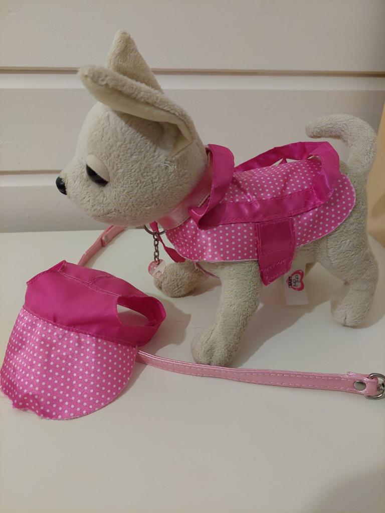 Chihuahua knuffel met kleding, halsband en riem, Ophalen of Verzenden