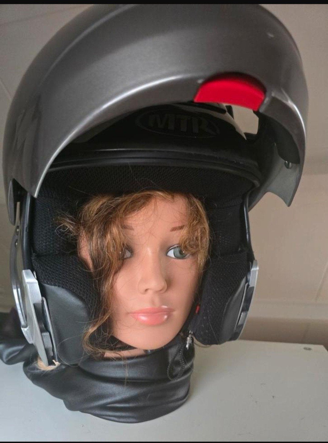 Nette MTR systeemhelm (klaphelm) in stijlvolle grijze kleur., Overige merken, XS, Systeemhelm, Ophalen of Verzenden