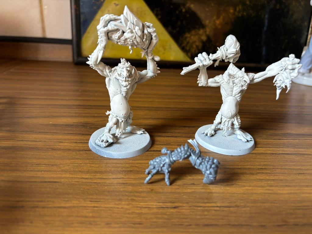 Warhammer Age of Sigmar Rockgut Troggoths, Hobby en Vrije tijd, Wargaming, Gebruikt, Figuurtje(s), Warhammer, Ophalen of Verzenden
