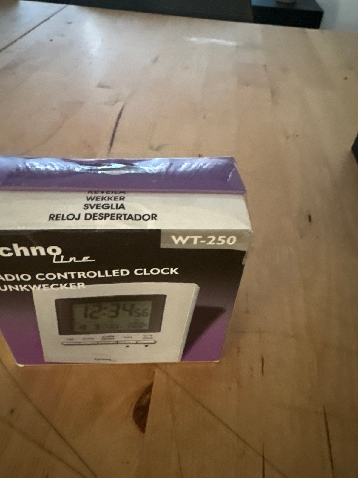 Techno Line WT-250 Radio Controlled Klok - Nieuw in doos, Ophalen of Verzenden, Nieuw, Digitaal