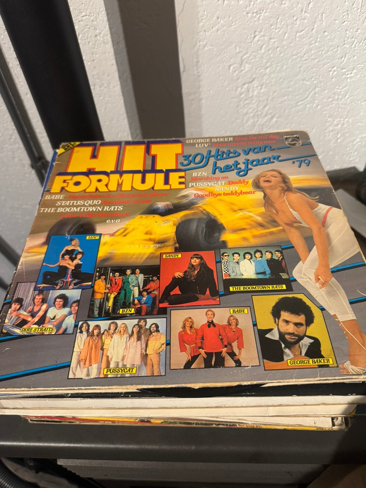 Partij van 40  vinyl/lp platen gemixt