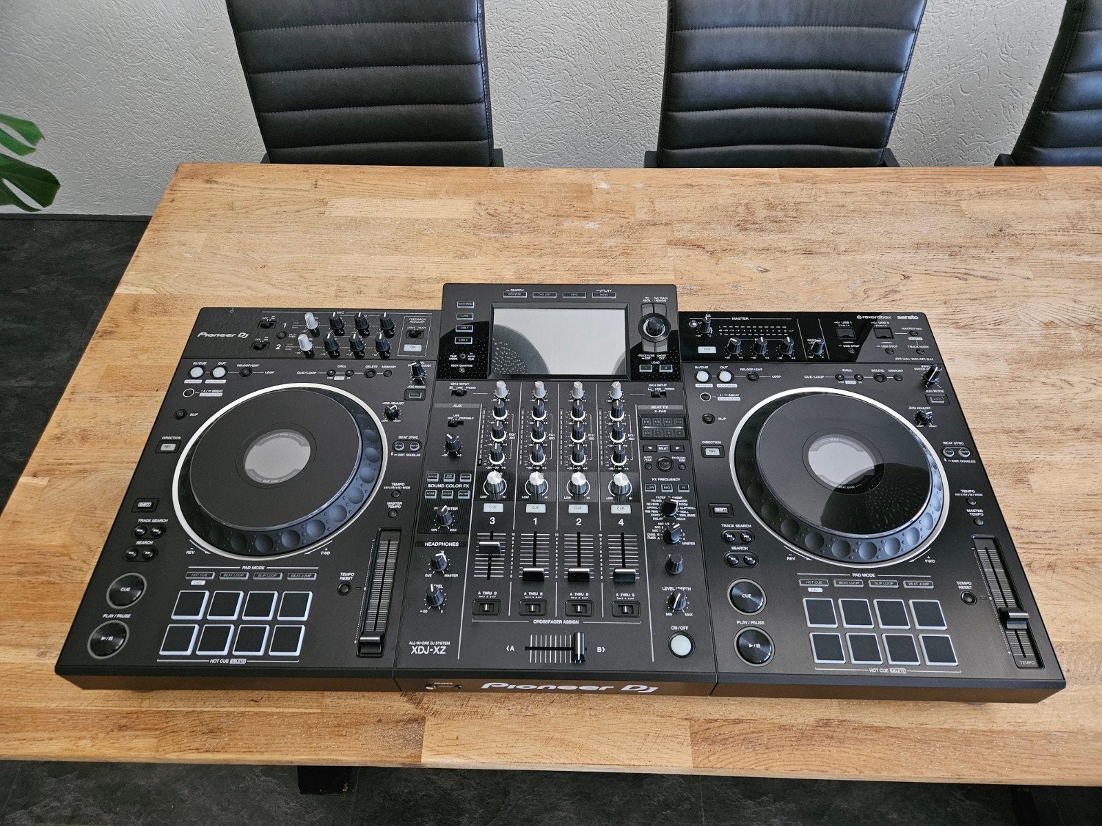 Pioneer XDJ-XZ All-in-One DJ Systeem - In nieuwstaat, Muziek en Instrumenten, Dj-sets en Draaitafels, Ophalen, Zo goed als nieuw