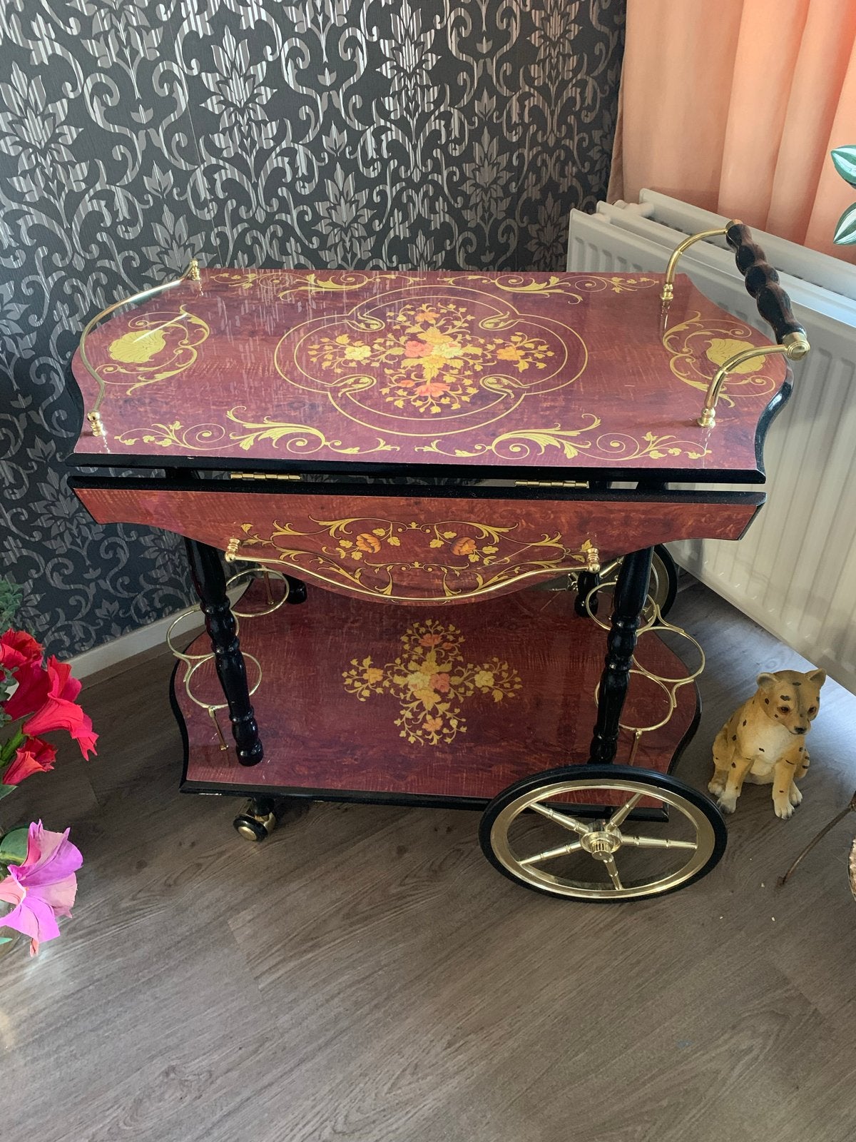 Vintage serveerwagen met intarsia decoratie, Antiek en Kunst, Ophalen