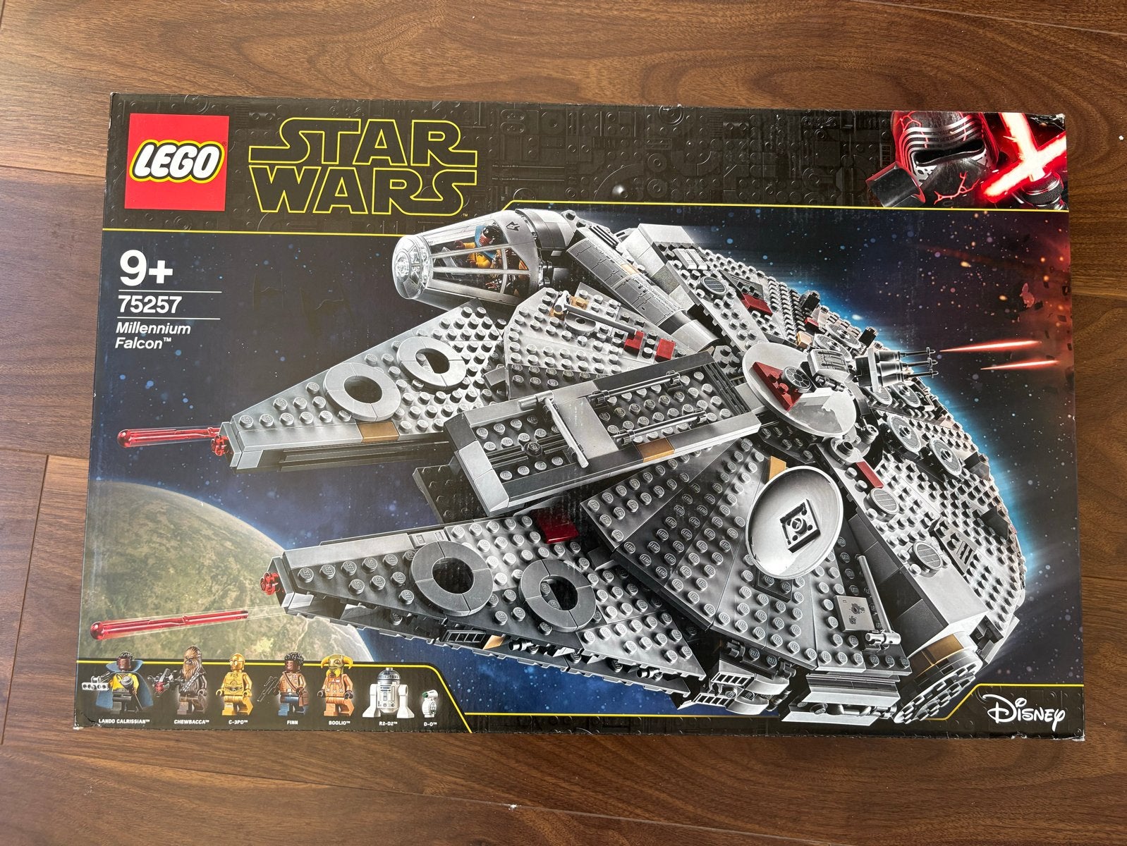 LEGO Star Wars Millennium Falcon 75257 - Nieuw in doos