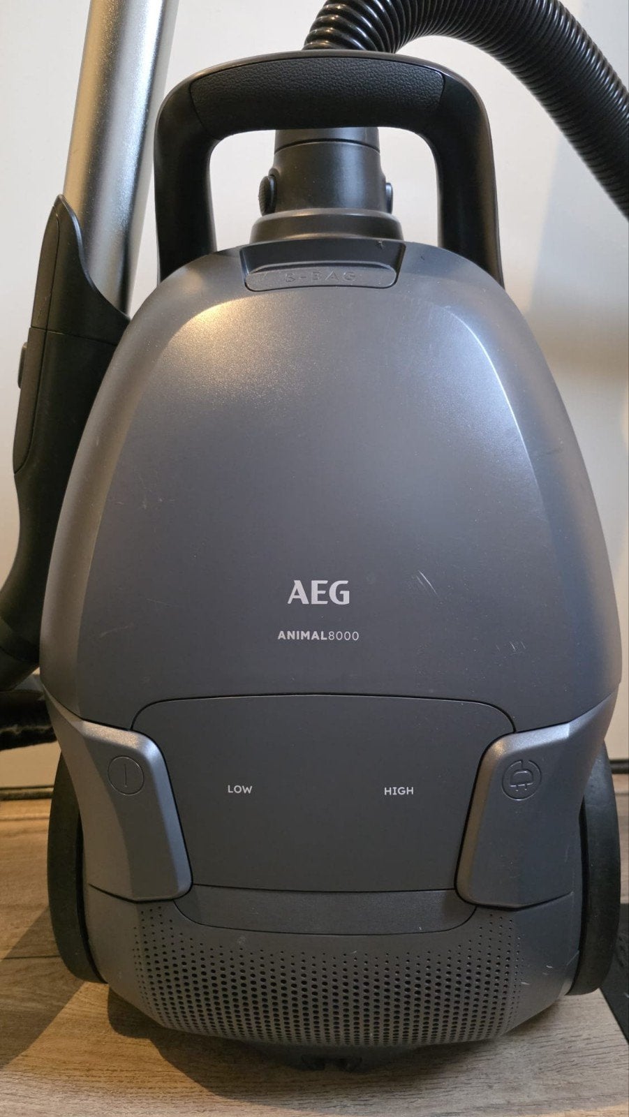 Aeg stofzuiger, Witgoed en Apparatuur, Stofzuigers, Ophalen, Zo goed als nieuw