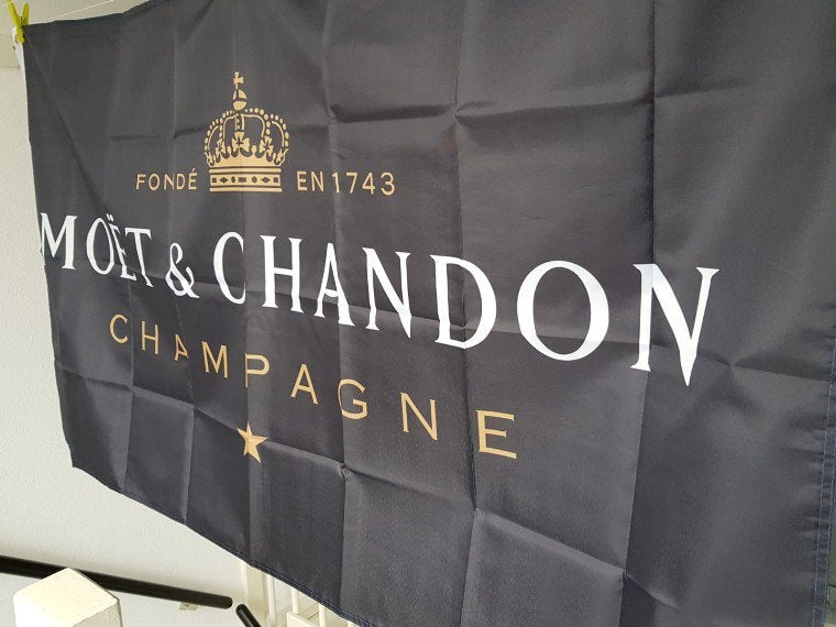 Moet&Chandon Kwaliteits Vlaggen 2 Kleuren., Ophalen of Verzenden, Nieuw