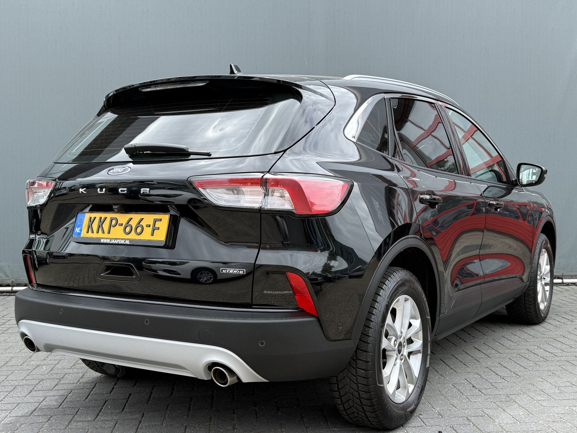Ford Kuga BWJ 2022 2.5 PHEV 225 PK Titanium FULL LED | ADAPT, Auto's, Ford, Lichtsensor, Gebruikt, 4 cilinders, Met garantie (alle)
