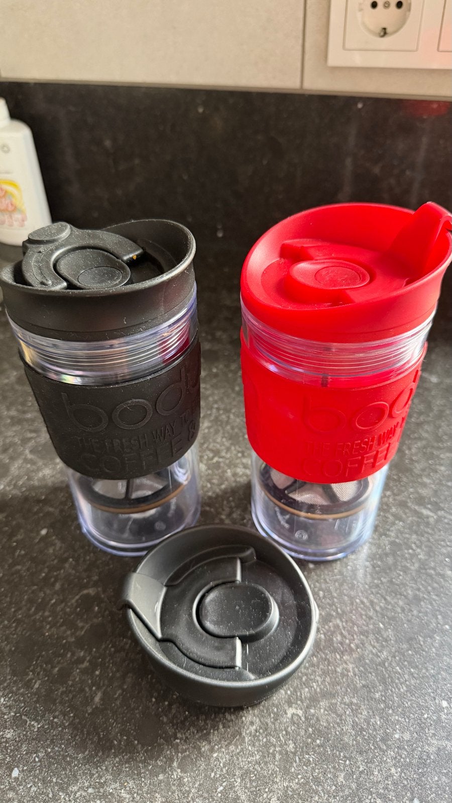 Bodum Koffie To Go Filter Bekers - Zwart en Rood, Ophalen, Kunststof, Bodum, Meerkleurig
