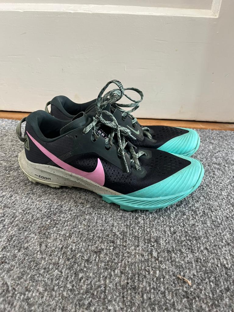 Maat 39 Nike Terra Kiger trail schoenen dames, Ophalen of Verzenden, Zo goed als nieuw, Hardloopschoenen, Nike