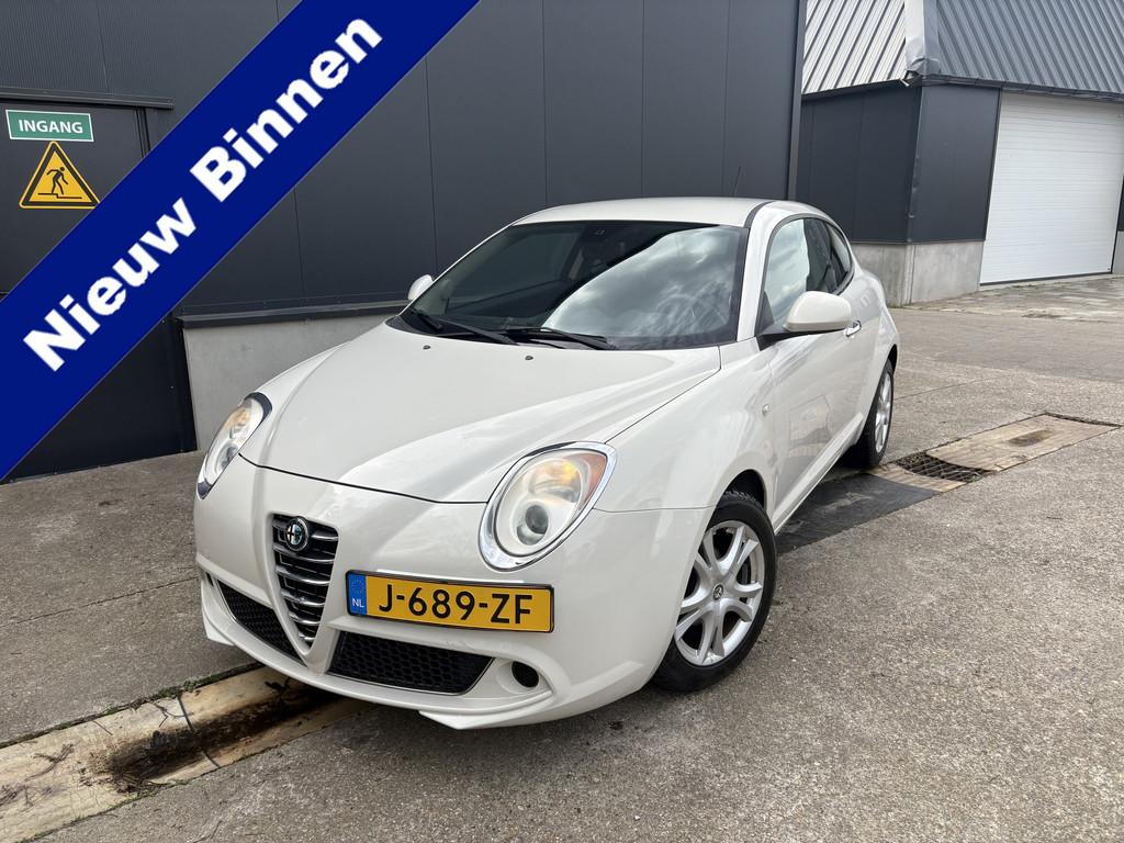 Alfa Romeo MiTo 1.4 Distinctive (bj 2009), Voorwielaandrijving, Euro 5, Gebruikt, Zwart