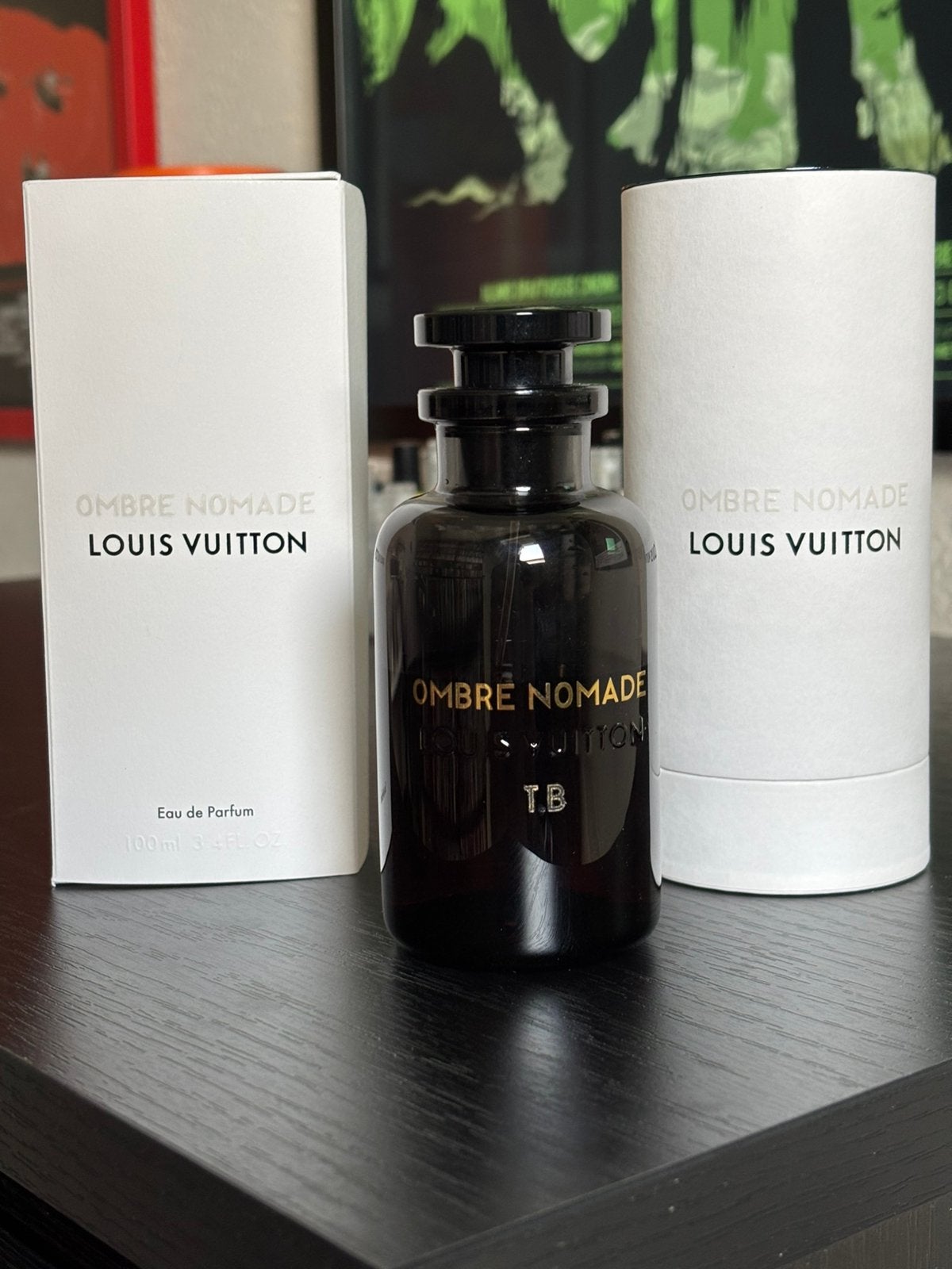Louis Vuitton - Ombre Nomade 100ml parfum (2020 batch), Sieraden, Tassen en Uiterlijk, Verzenden, Zo goed als nieuw