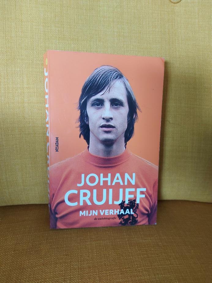 Johan Cruijff mijn verhaal. De autobiografie., Boeken, Sportboeken, Zo goed als nieuw, Overige sporten, Ophalen of Verzenden