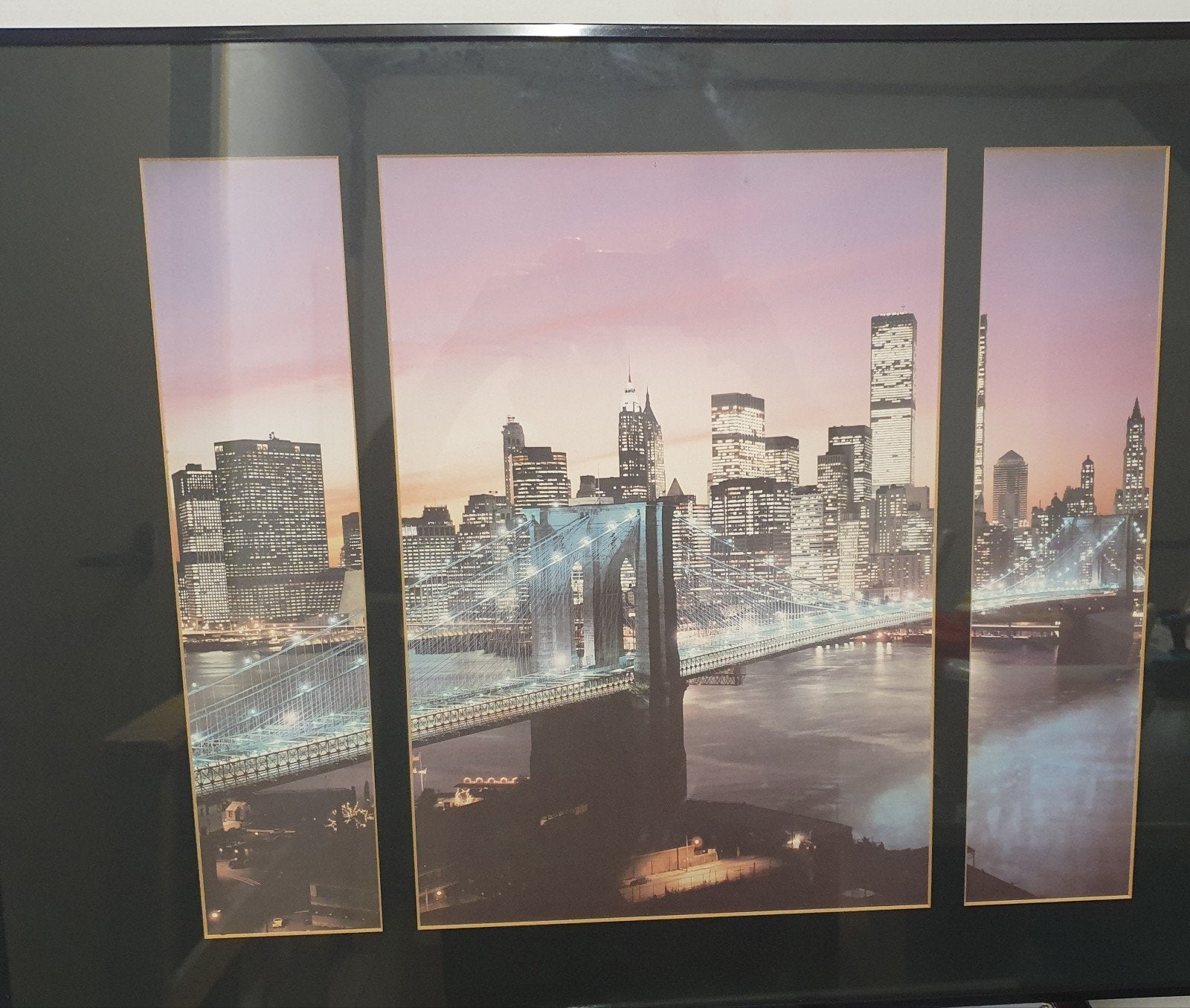 Brooklyn Bridge New York met Twin Towers - Ingelijste Print, 50 – 75, Ophalen of Verzenden, 50 tot 75 cm, Print
