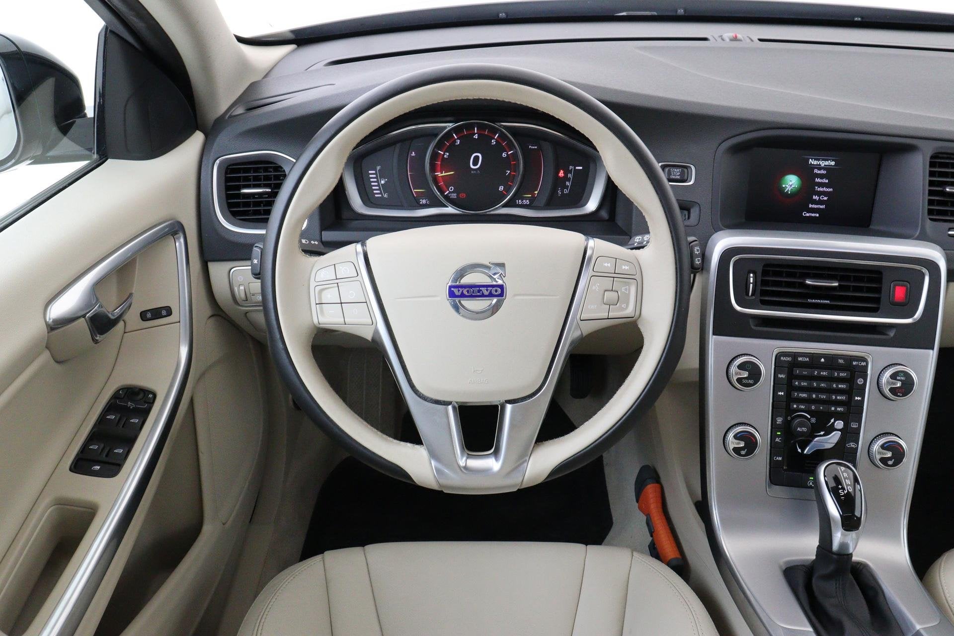 Volvo V60 CROSS COUNTRY T5 AUT. SUMMUM -PANO.DAK|PREMIUMAUDI, 12 maanden, 15 km/l, Gebruikt, Euro 6