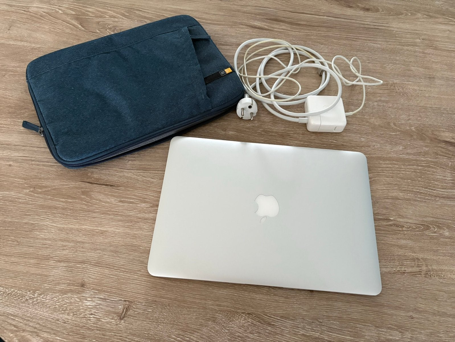 MacBook Air 13 inch - 2015 - Laptop, Computers en Software, Apple Macbooks, Ophalen, Qwerty, 8 GB, 13 inch