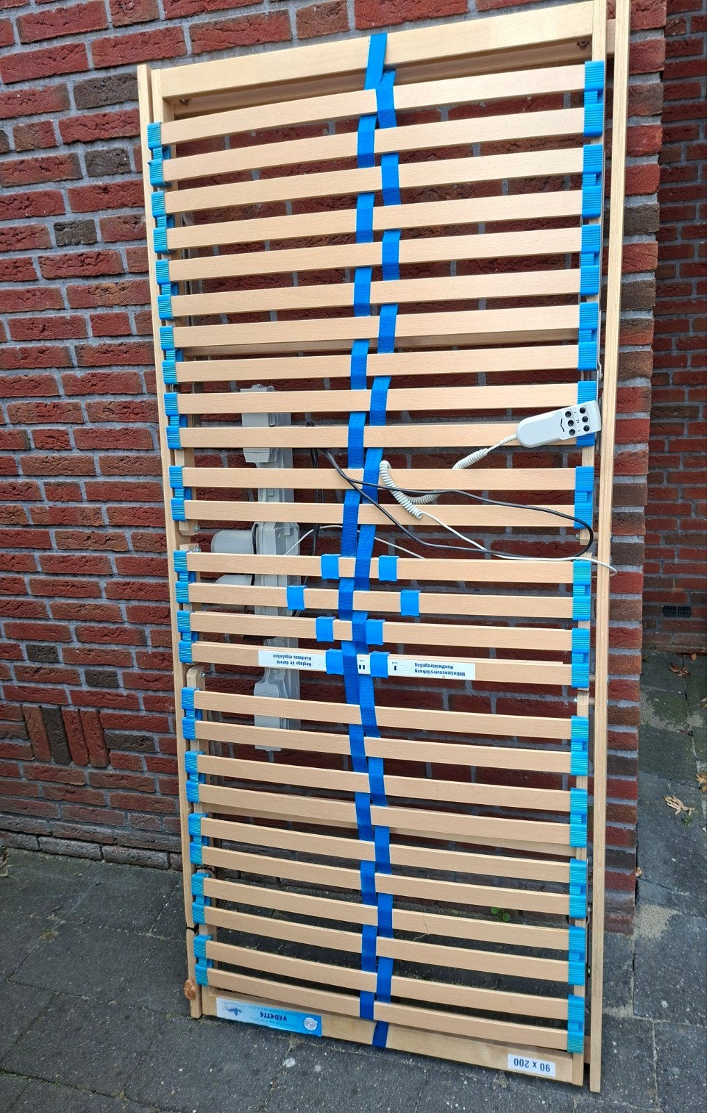 Elektrisch verstelbare lattenbodem 90x200 cm - Vedette, Ophalen, Verstelbaar, 90 cm, Zo goed als nieuw