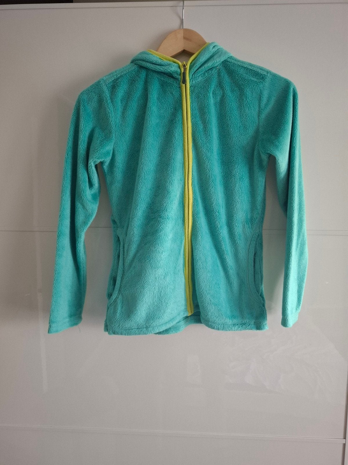 Turquoise Spex High-Loft Fleece Vest met Capuchon – Maat 146, Gebruikt, Trui of Vest, Ophalen of Verzenden, Meisje