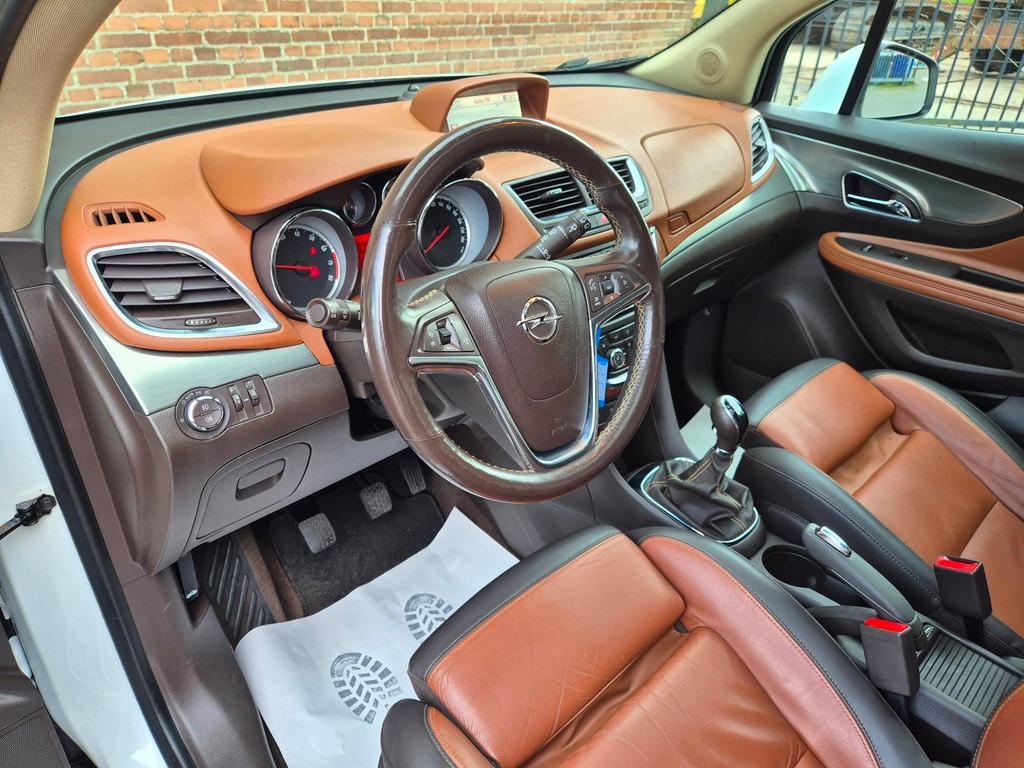 Opel Mokka X 1.4 T Cosmo 4x4 Schuifdak, Leder, Trekhaak, NAP, Keurmerk '100% Onderhouden', Euro 5, 1325 kg, Gebruikt