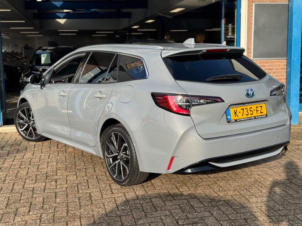 Toyota Corolla Touring Sports 2.0 Hybrid Executive AUT NAP!, Auto's, Toyota, 1345 kg, 450 kg, Gebruikt, 4 cilinders