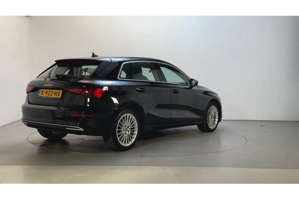 Audi A3 Sportback 30 TFSI S-Tronic Business Edi € 18.950,0, Automaat, Stof, Gebruikt, Zwart