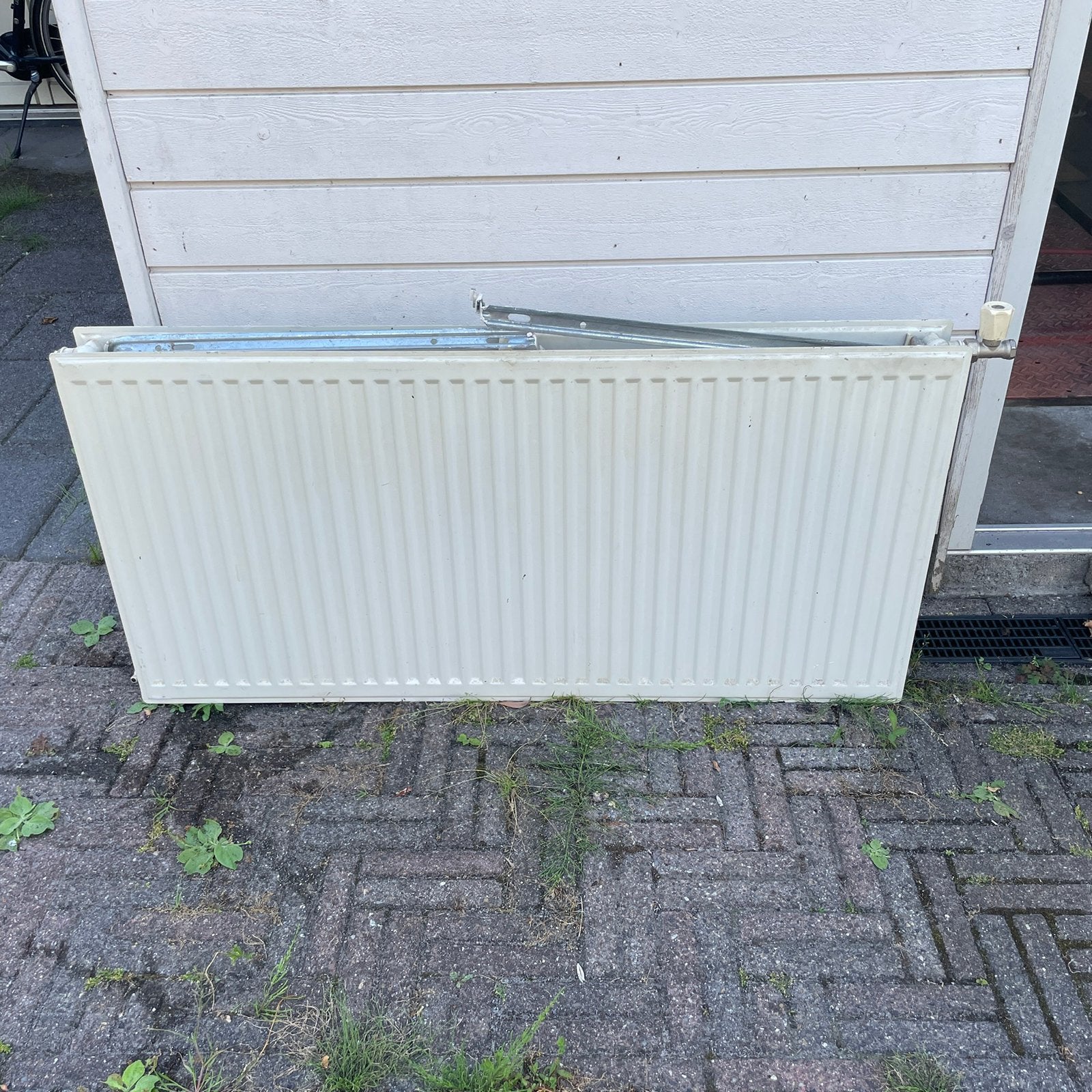 Radiator 120x60 dubbele convector, Doe-het-zelf en Verbouw, Verwarming en Radiatoren, Ophalen, 30 tot 80 cm, Radiator, Zo goed als nieuw