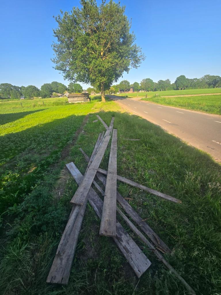 Gebruikte houten planken GRATIS af te halen, Doe-het-zelf en Verbouw, Hout en Planken, Ophalen, Gebruikt, 25 tot 50 mm, 250 tot 300 cm