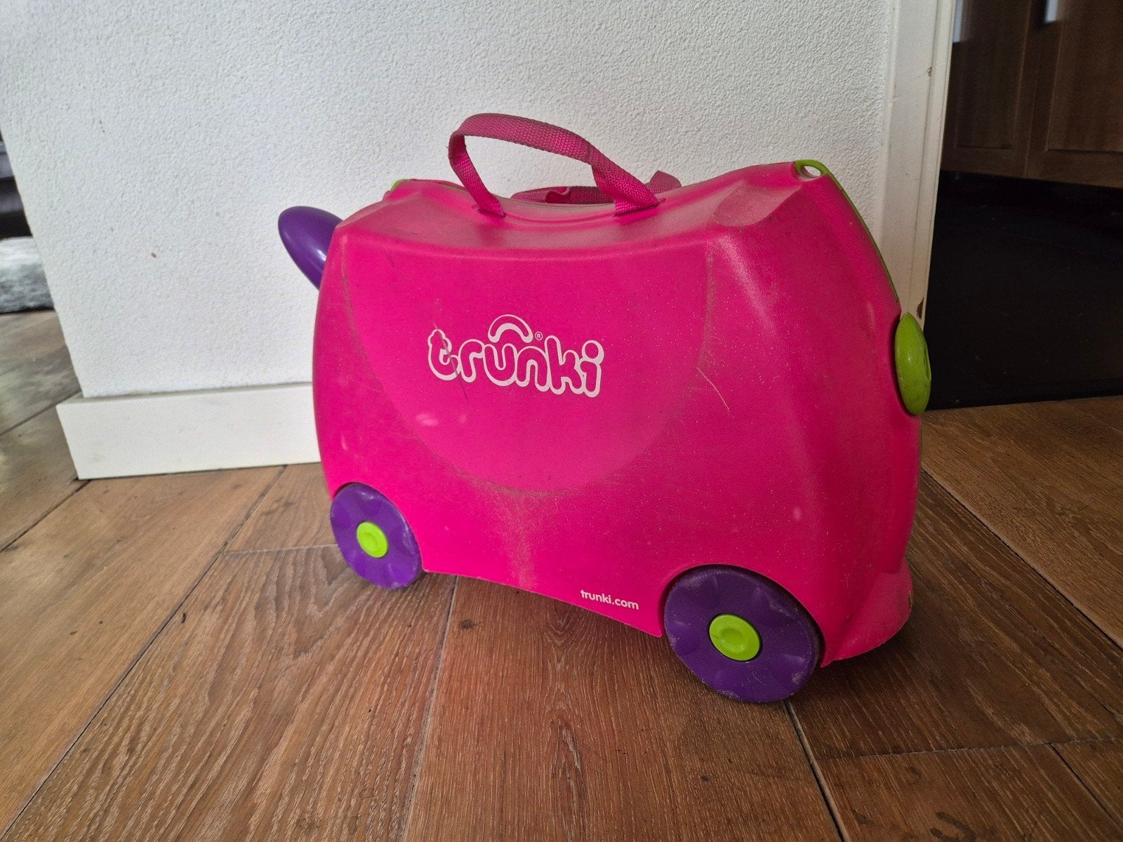 Roze Trunki koffer, Gebruikt, Hard kunststof, Minder dan 50 cm, Ophalen of Verzenden