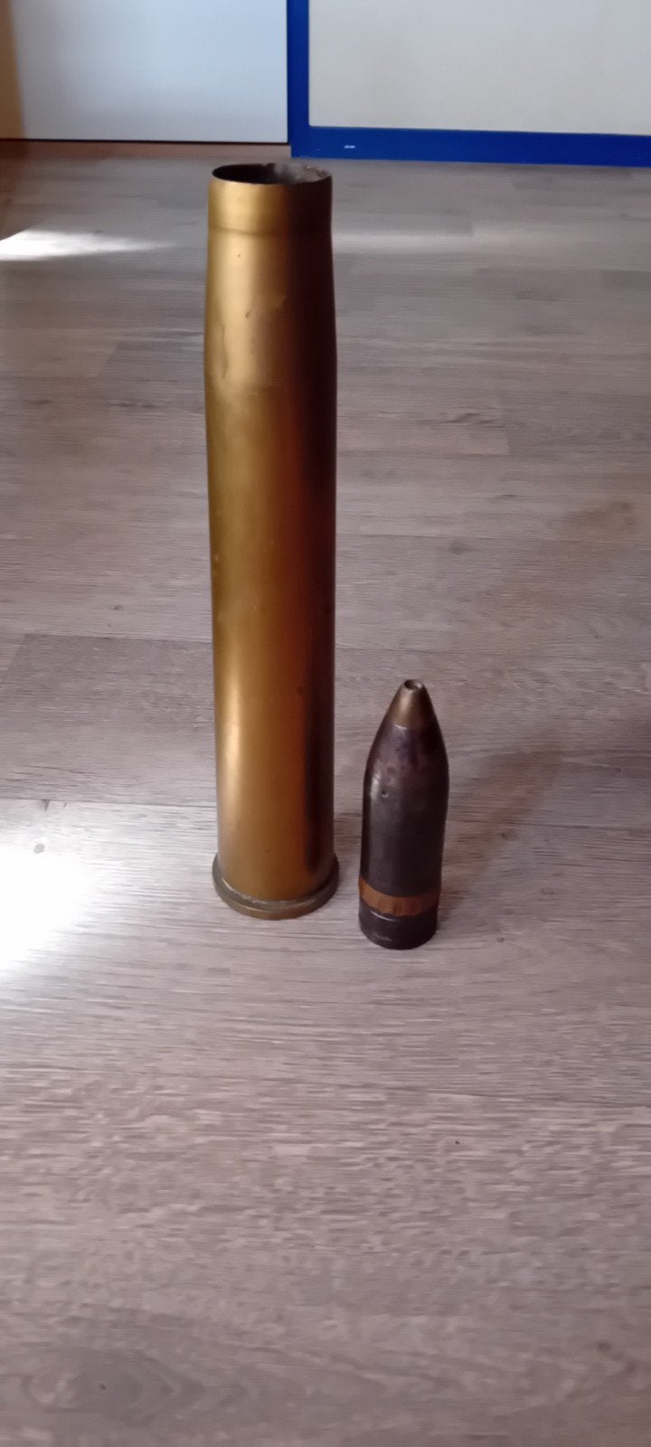 40mm granaat engeland ww2, Ophalen of Verzenden, Landmacht, Engeland, Hulzen of Bodemvondsten