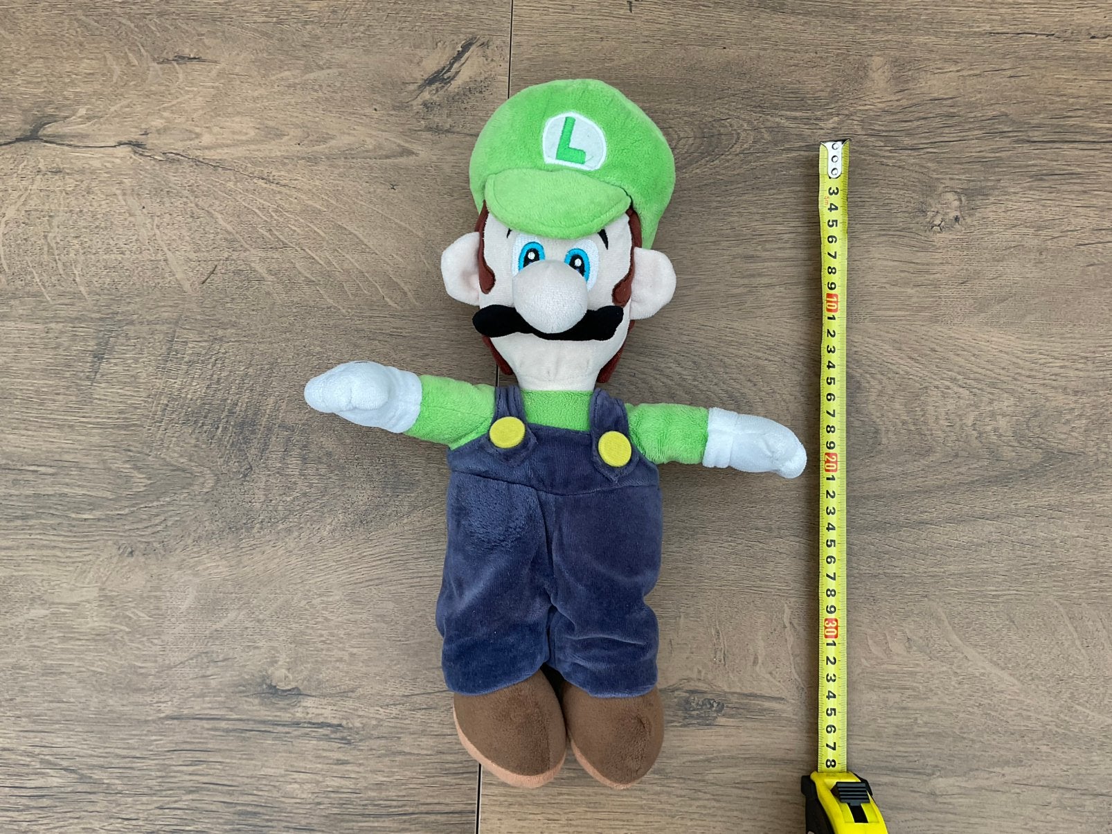 Zgan, niet kapot, Luigi knuffels velours 40cm van Mario Kart, Ophalen, Overige figuren, Zo goed als nieuw, Beeldje of Figuurtje