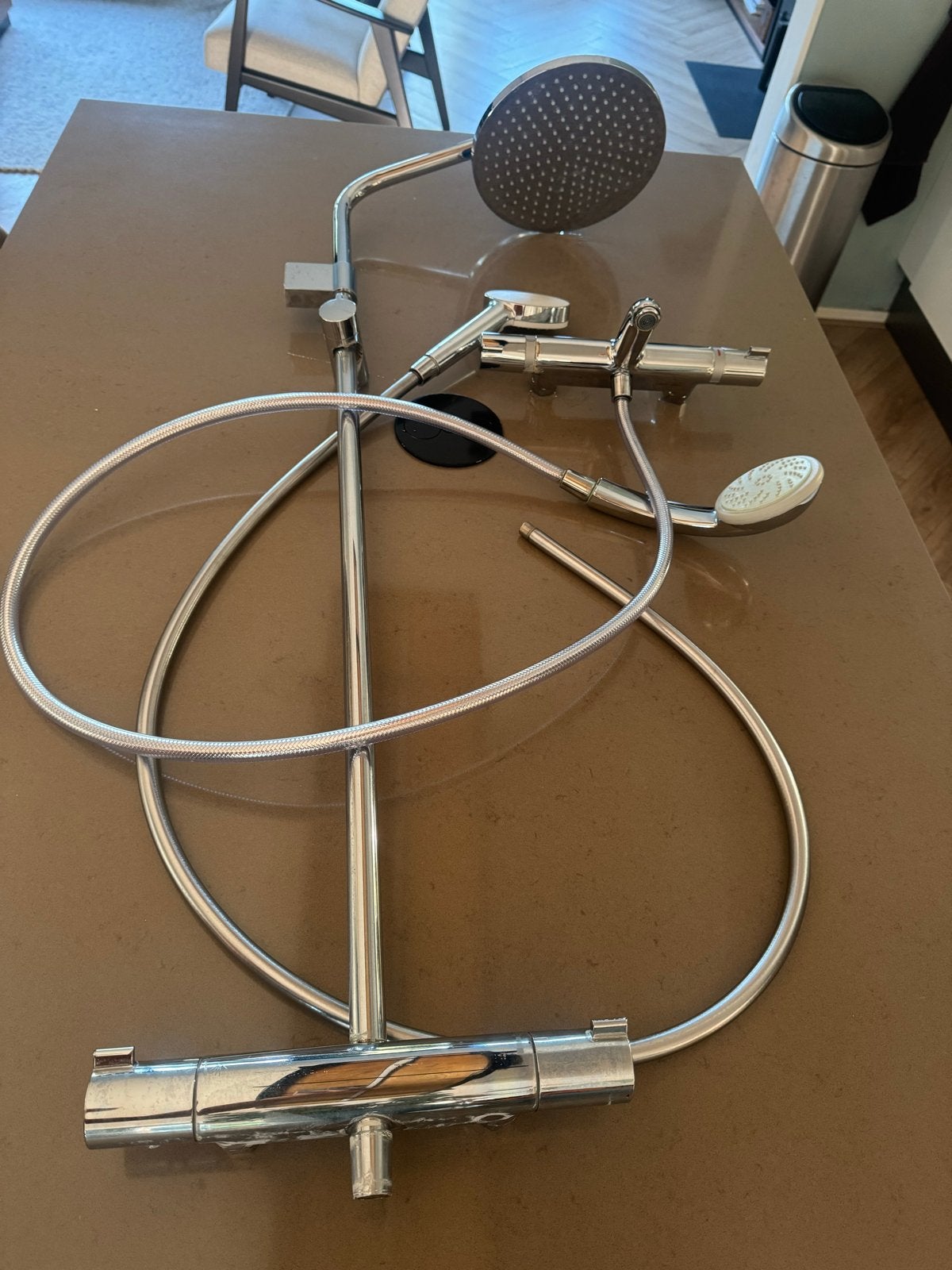 Hans Grohe Regendoucheset met badkraan, Doe-het-zelf en Verbouw, Ophalen, Zo goed als nieuw, Chroom, Douche
