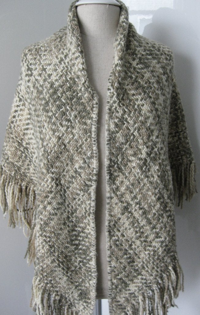 Cape / Omslagcape beige-groen gemêleerd 1 maat, Ophalen of Verzenden, Zo goed als nieuw
