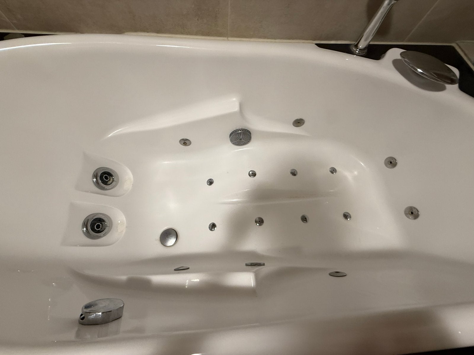 Luxe hoekbad met whirlpool en handdouche, Ophalen, Zo goed als nieuw, Chroom, Bad