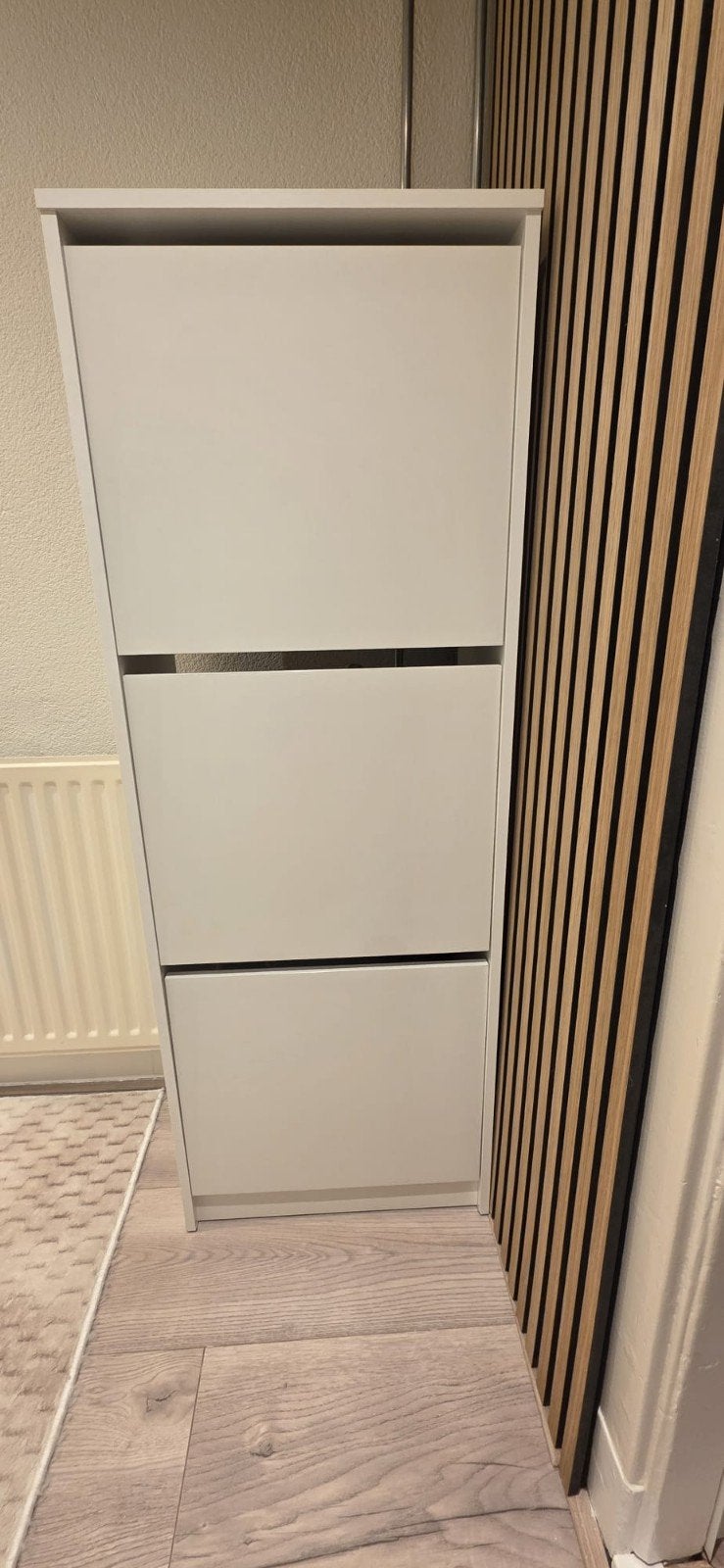 IKEA BISSA Schoen-/Schoenenkast met 3 vakken, Huis en Inrichting, Kasten | Schoenenkasten, Ophalen of Verzenden, Gebruikt, Modern, Scandinavisch