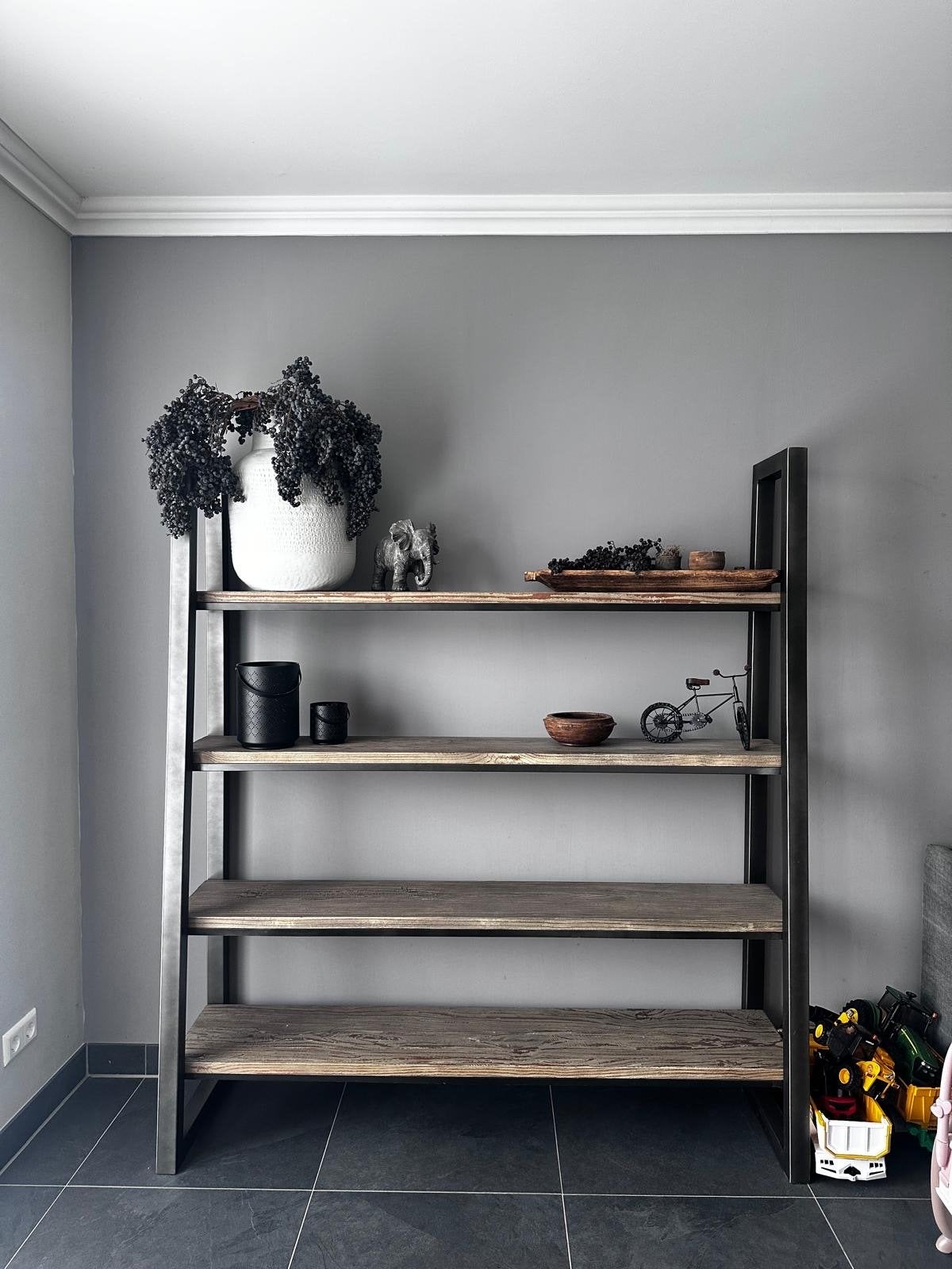 Mooie wandkast stalen frame met houten planken 160x44x180cm, Huis en Inrichting, Ophalen, Zo goed als nieuw