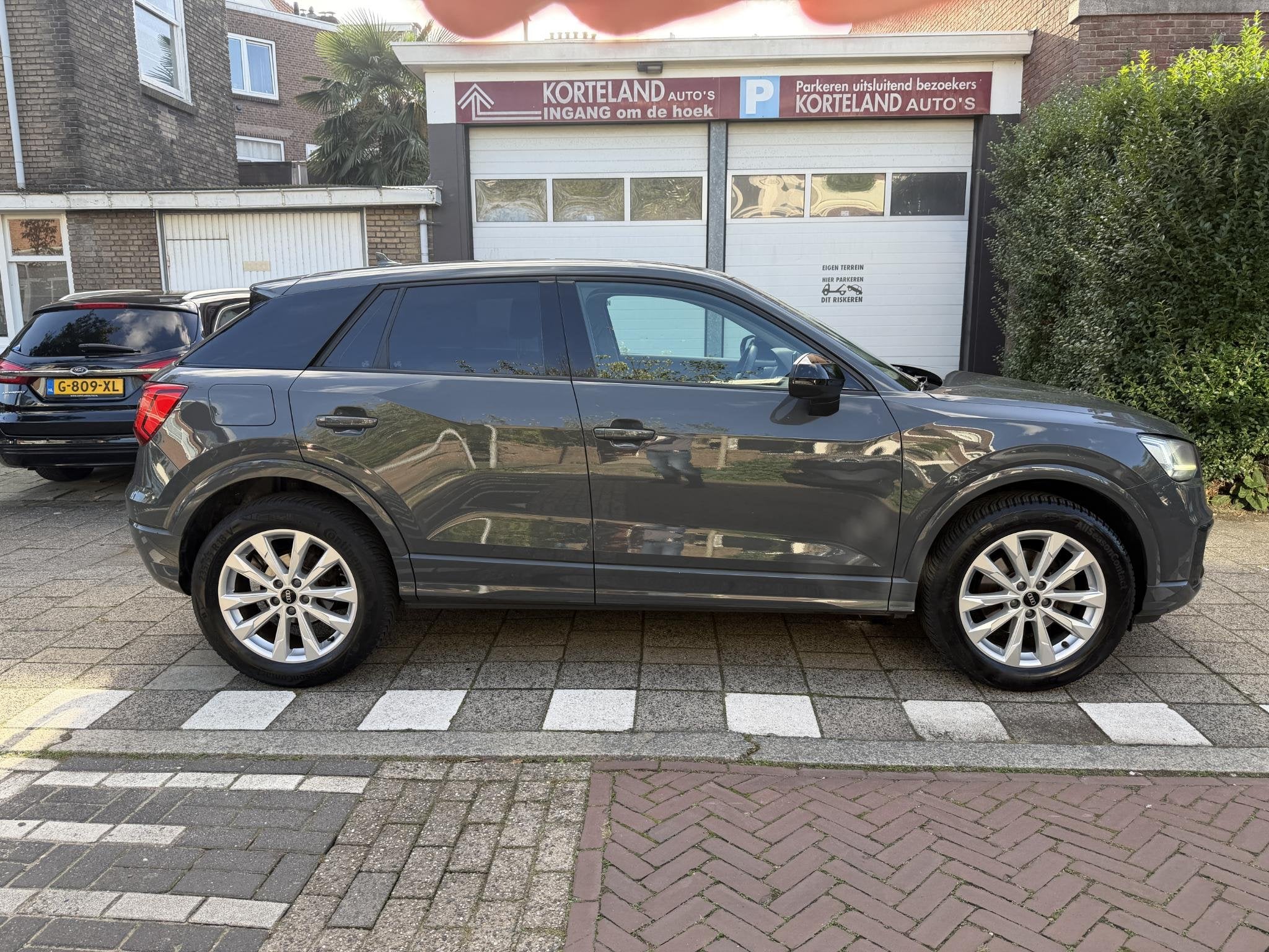 Audi Q2 1.4 TFSI CoD Design Pro Line Plus, Auto's, Stof, Gebruikt, 4 cilinders, SUV of Terreinwagen