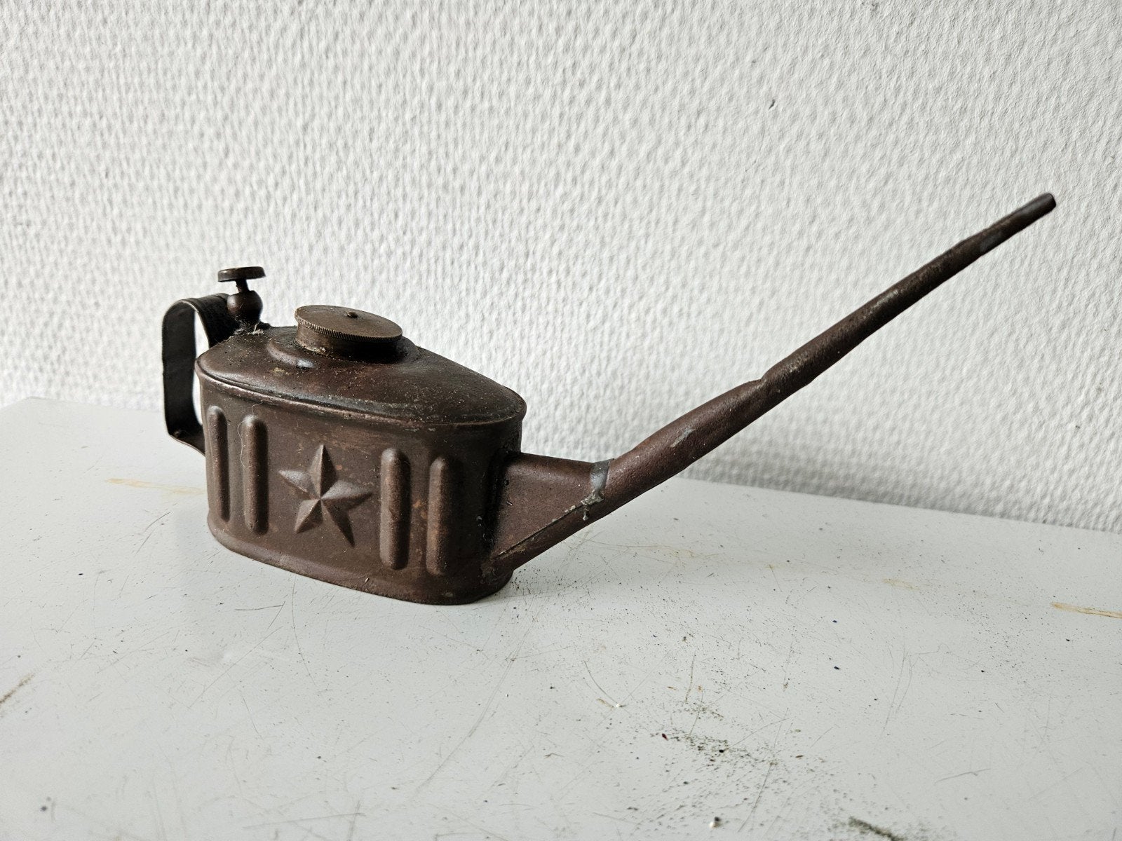 Antieke oliekannetje met ster - Vintage decoratie, Ophalen of Verzenden