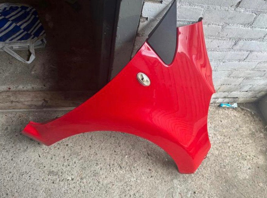 Origineel Links of Rechts spatbord voor C1 of Peugeot 107, Auto-onderdelen, Ophalen of Verzenden, Links, Peugeot, Spatbord