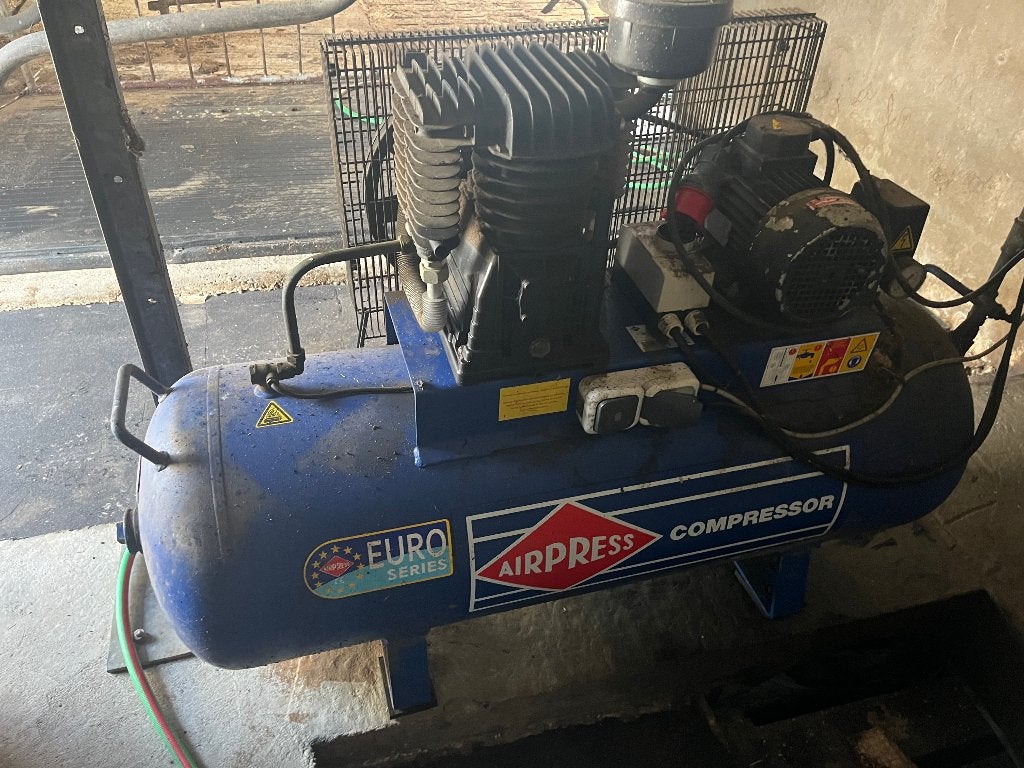 Compressor, Ophalen, 400 tot 800 liter/min, Zo goed als nieuw, 6 tot 10 bar