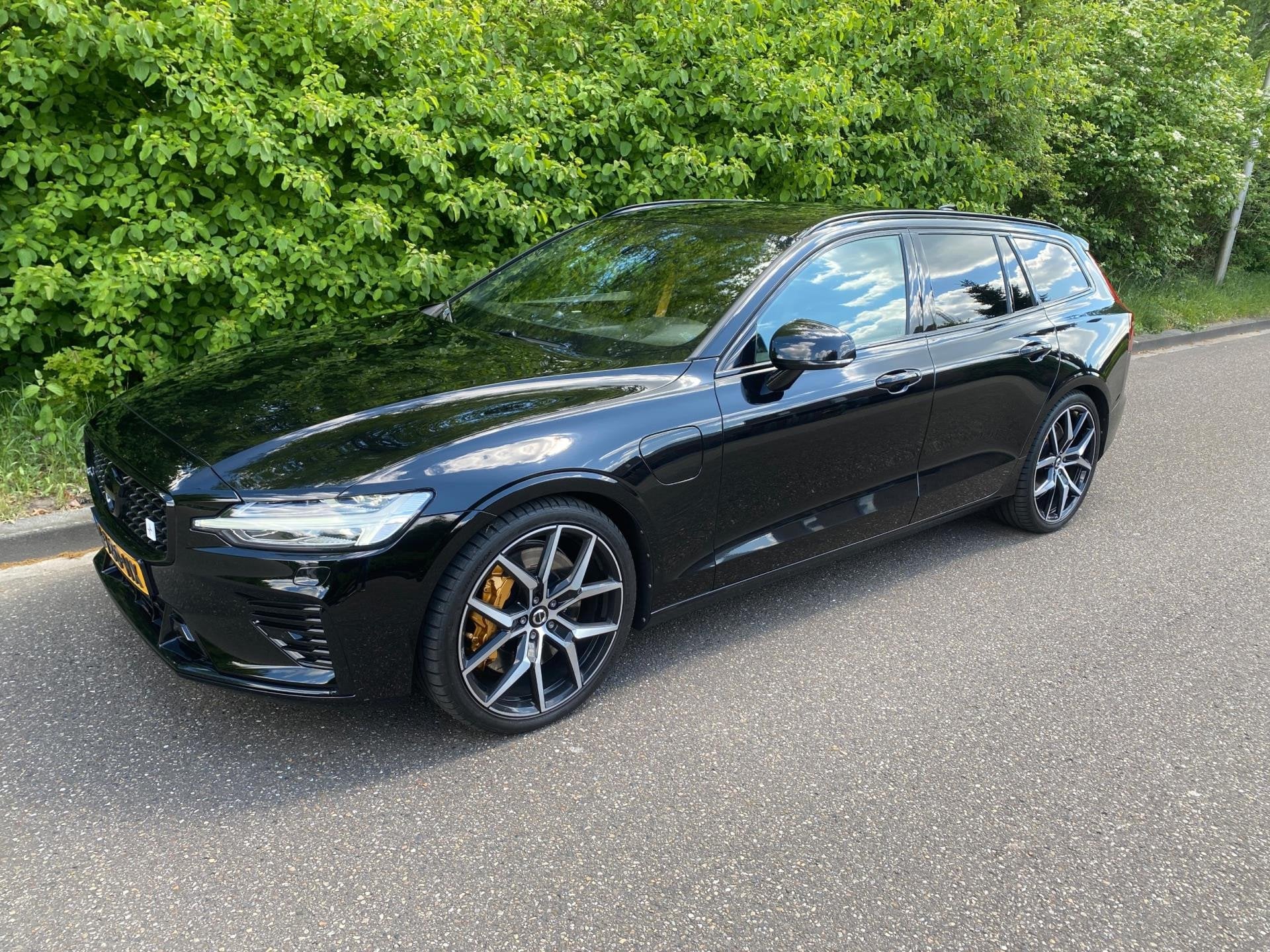 Volvo V60 2.0 T8 AWD Polestar Engineered, Auto's, Automaat, Dealer onderhouden, Gebruikt, Zwart
