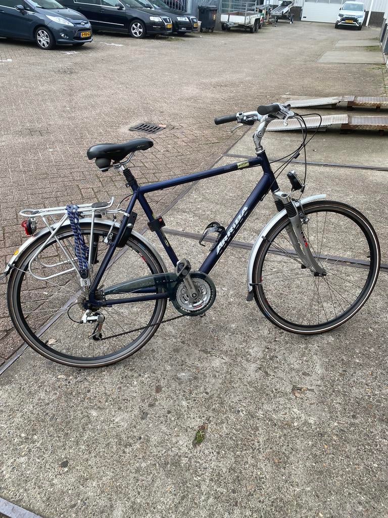 Nette Arriba fiets te koop., Fietsen en Brommers, Ophalen, Zo goed als nieuw, Overige merken, Versnellingen