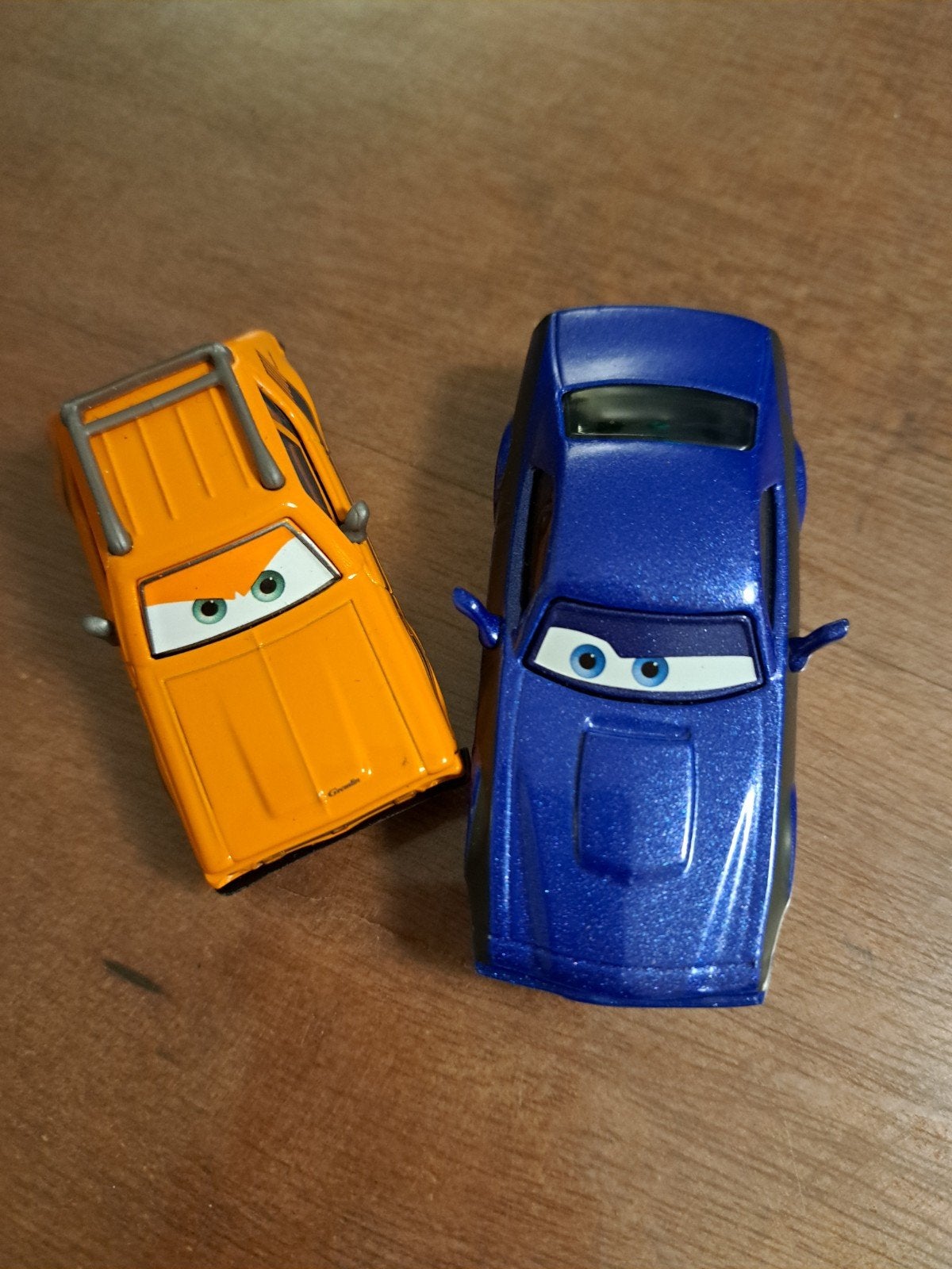 Disney Cars V2836 Grem & Rod "Torque" Redline Speelgoedauto', Ophalen of Verzenden, Zo goed als nieuw
