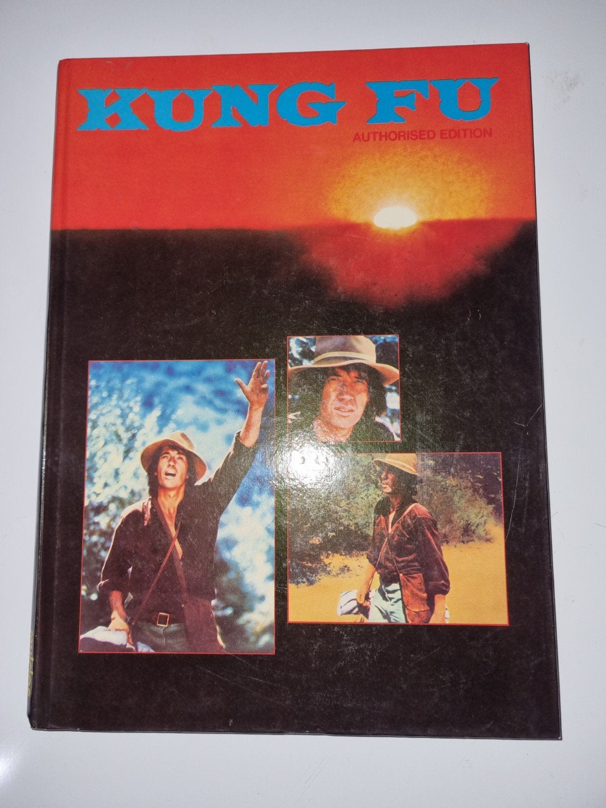 Kung Fu - Authorised Edition (1974) - Stripboek, Boeken, Eén stripboek, Ophalen of Verzenden, Zo goed als nieuw, Steve Moore