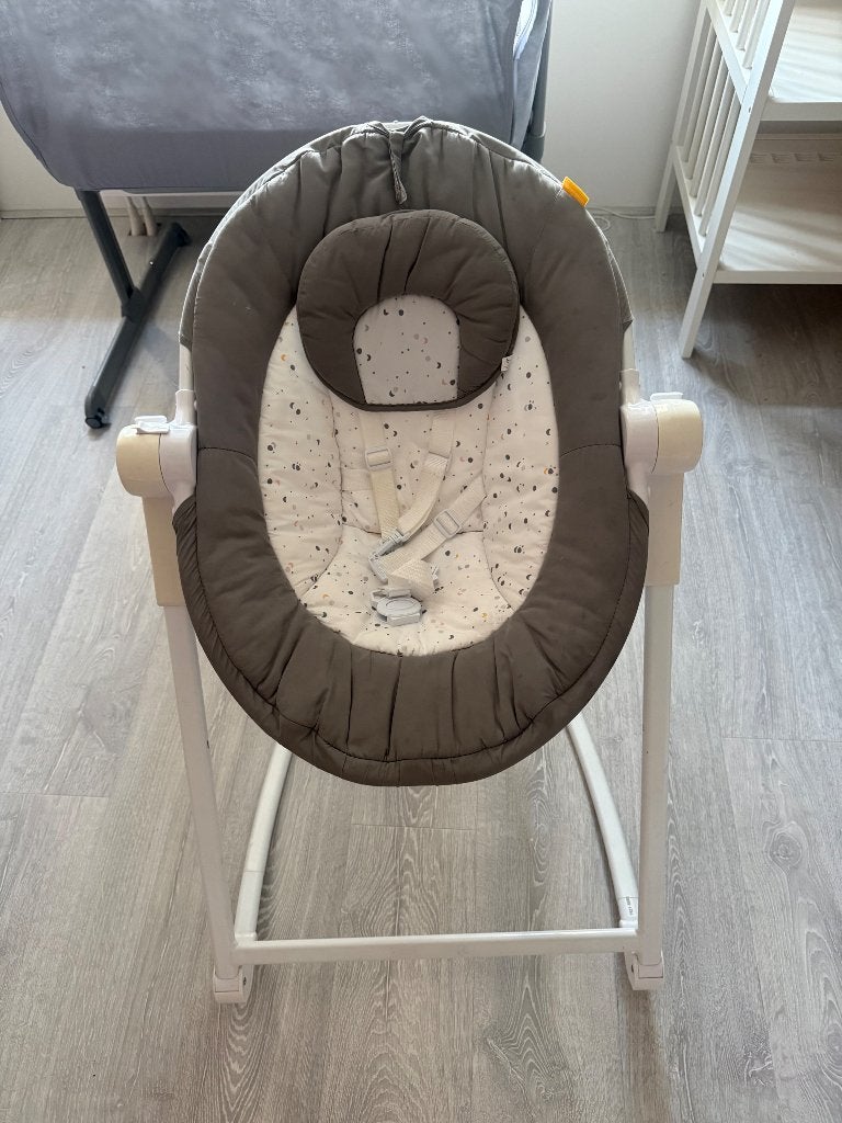 Baby bouncer / rocker with stand, Ophalen, Zo goed als nieuw