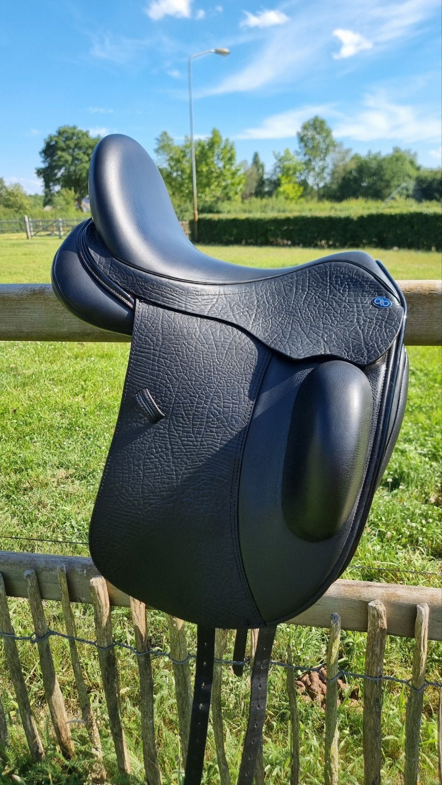 Connect dressuurzadel 17.5 inch, Ophalen of Verzenden, Zo goed als nieuw, Dressuur
