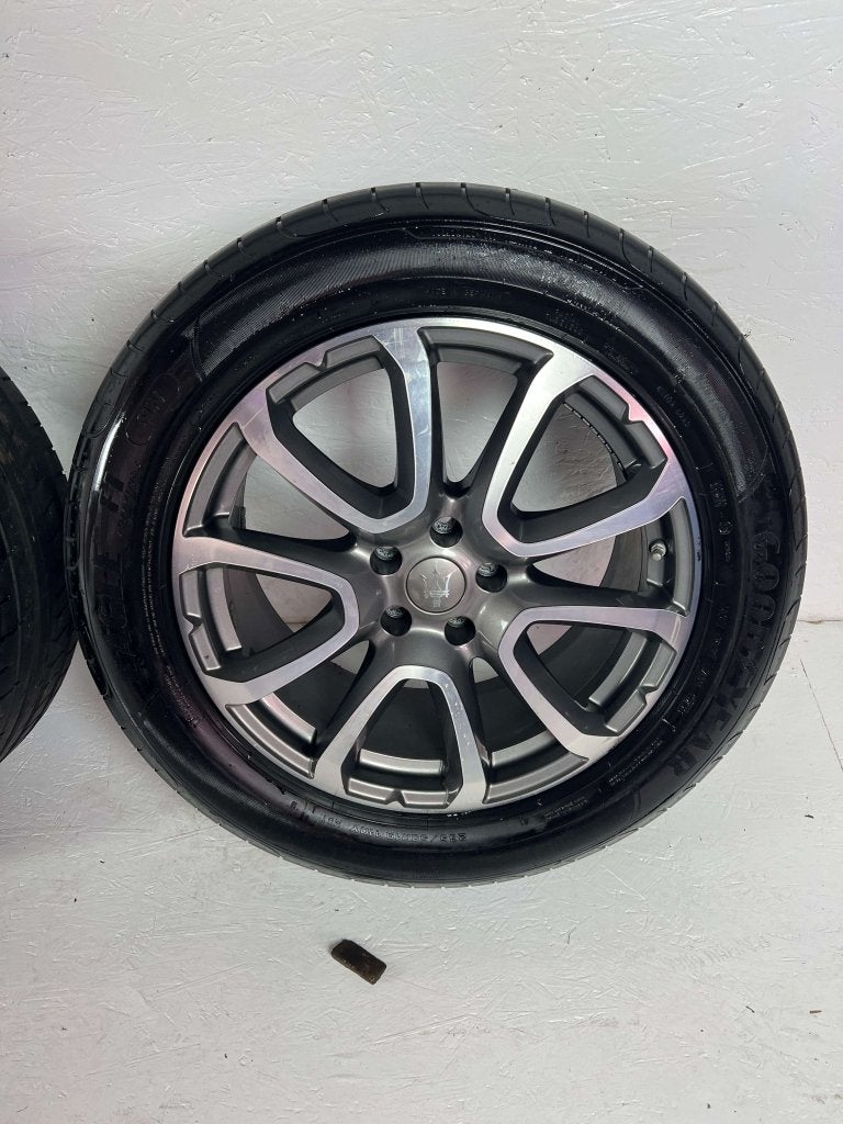 Originele Maserati Levante SUV velgen 19" 5x114.3 zomer M161, Gebruikt, 265 mm, Banden en Velgen, Niet ingevuld