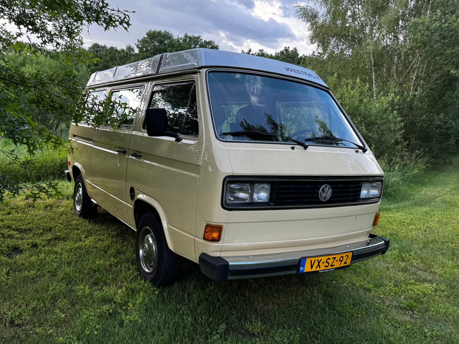 Volkswagen T3 Vanagon Westafalia oldtimer camper, Automaat, Buscamper of Camperbus, Reservewiel, Volkswagen
