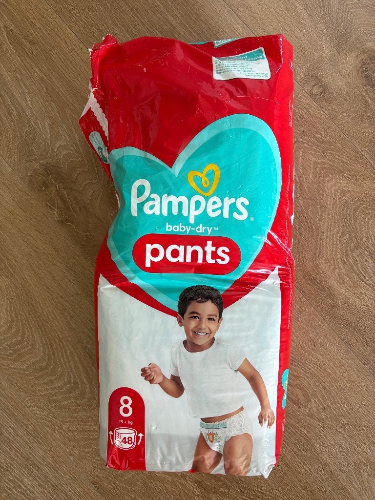 Pampers maat 8 - Broekjes Baby Dry, Kinderen en Baby's, Badjes en Verzorging, Ophalen, Nieuw, Overige typen