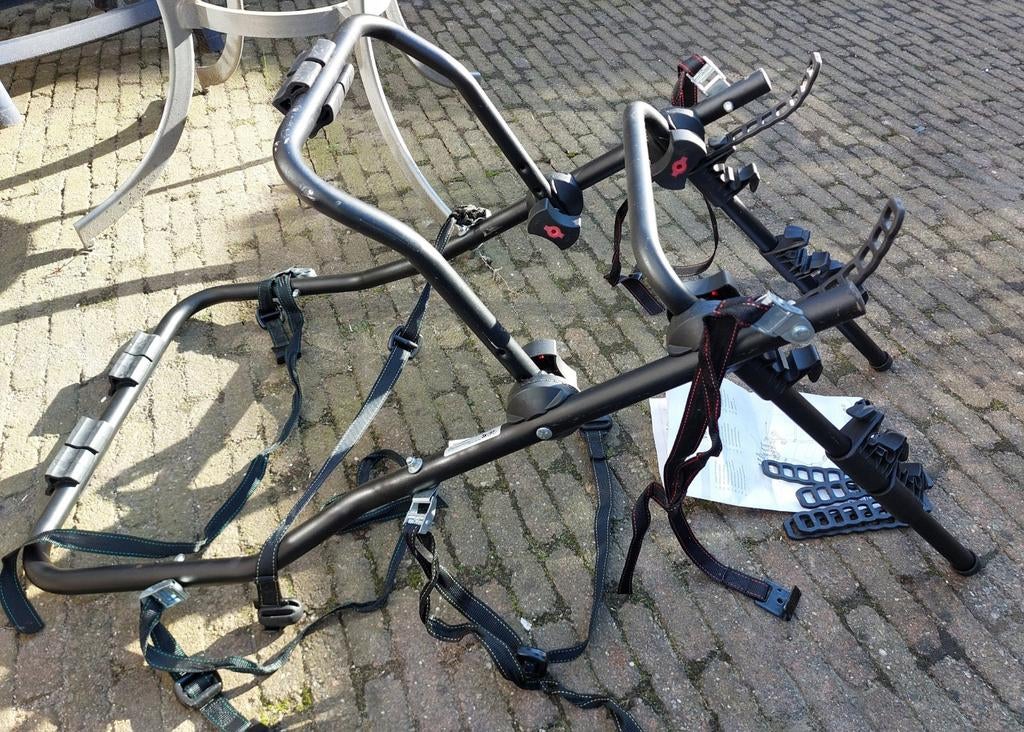 Menabo Achterklep Fietsendrager - 3 Fietsen, Ophalen, Zo goed als nieuw, Achterklepdrager